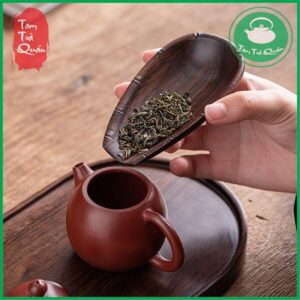 Bộ cung nhãn trà, máng trà gỗ tre kèm cây gạt trà ( MẪU GỖ MUN ) - Ảnh 3
