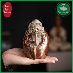 Alternative view of Tượng Đạt Ma mini bằng gốm men sứ trang trí bàn trà