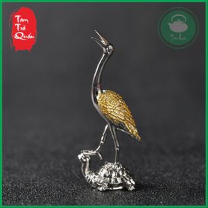 Tượng chim hạc cưỡi kim quy cắm hương trầm trang trí phòng trà