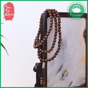 Alternative view of Chuỗi vòng 108 hạt gỗ đàn hương 6mm