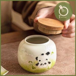 Alternative view of Hũ sứ nắp tre đựng bột matcha họa tiết gấu trúc