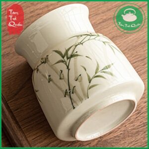 Bộ 5 dụng cụ pha trà, trà cụ kèm bình sứ đựng họa tiết cành trúc - Ảnh 3